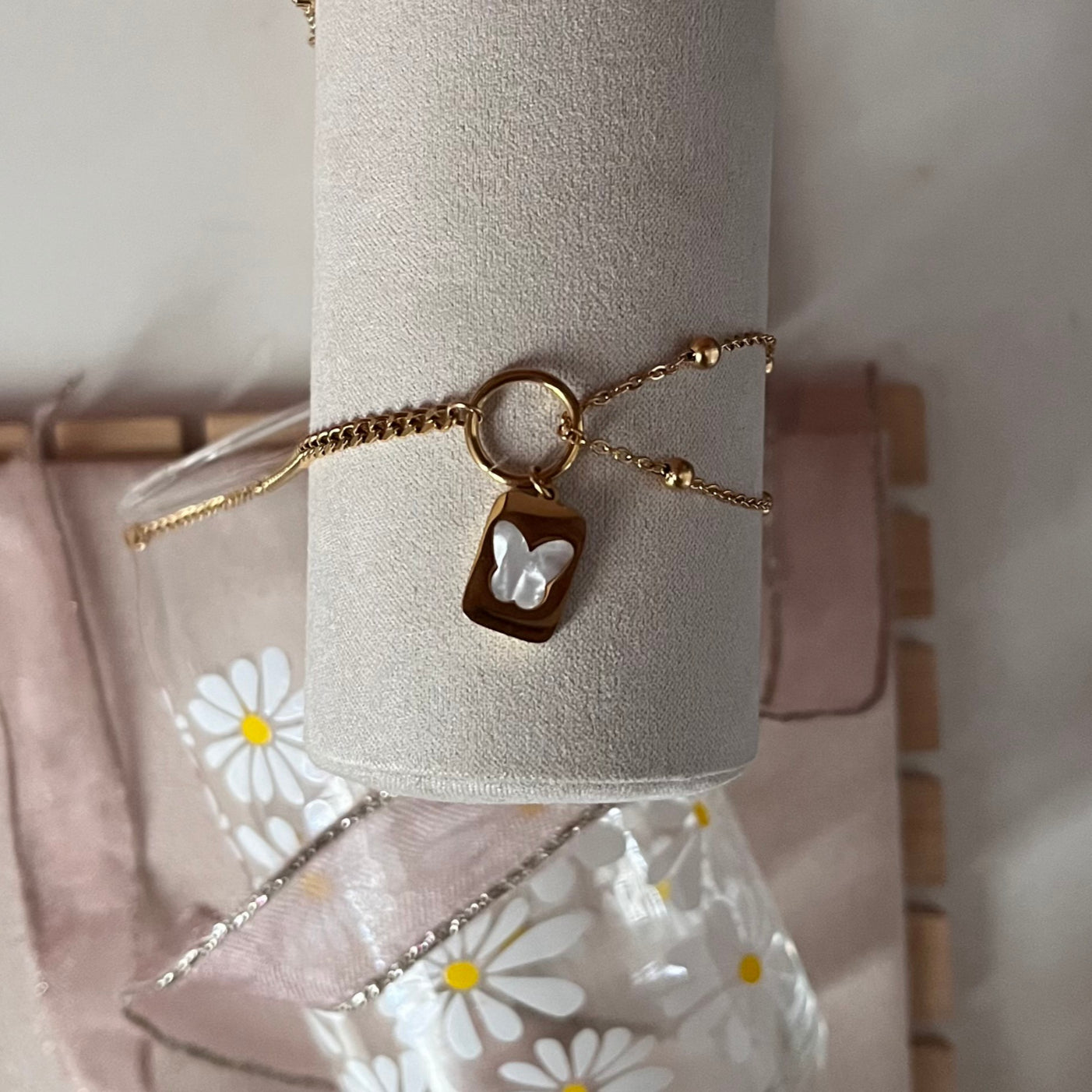 Flutter Fly Bracelet