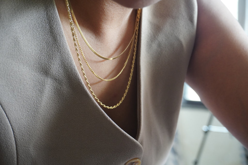 Trois necklace  (triple layered )
