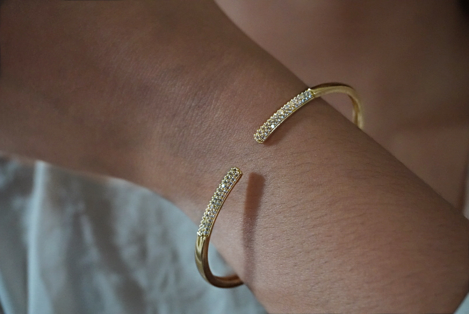 Icon bangle