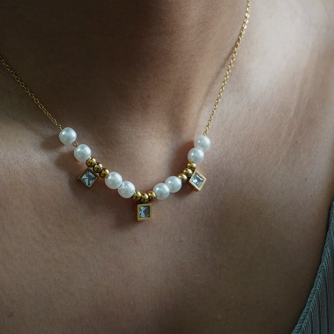 Amara Necklace