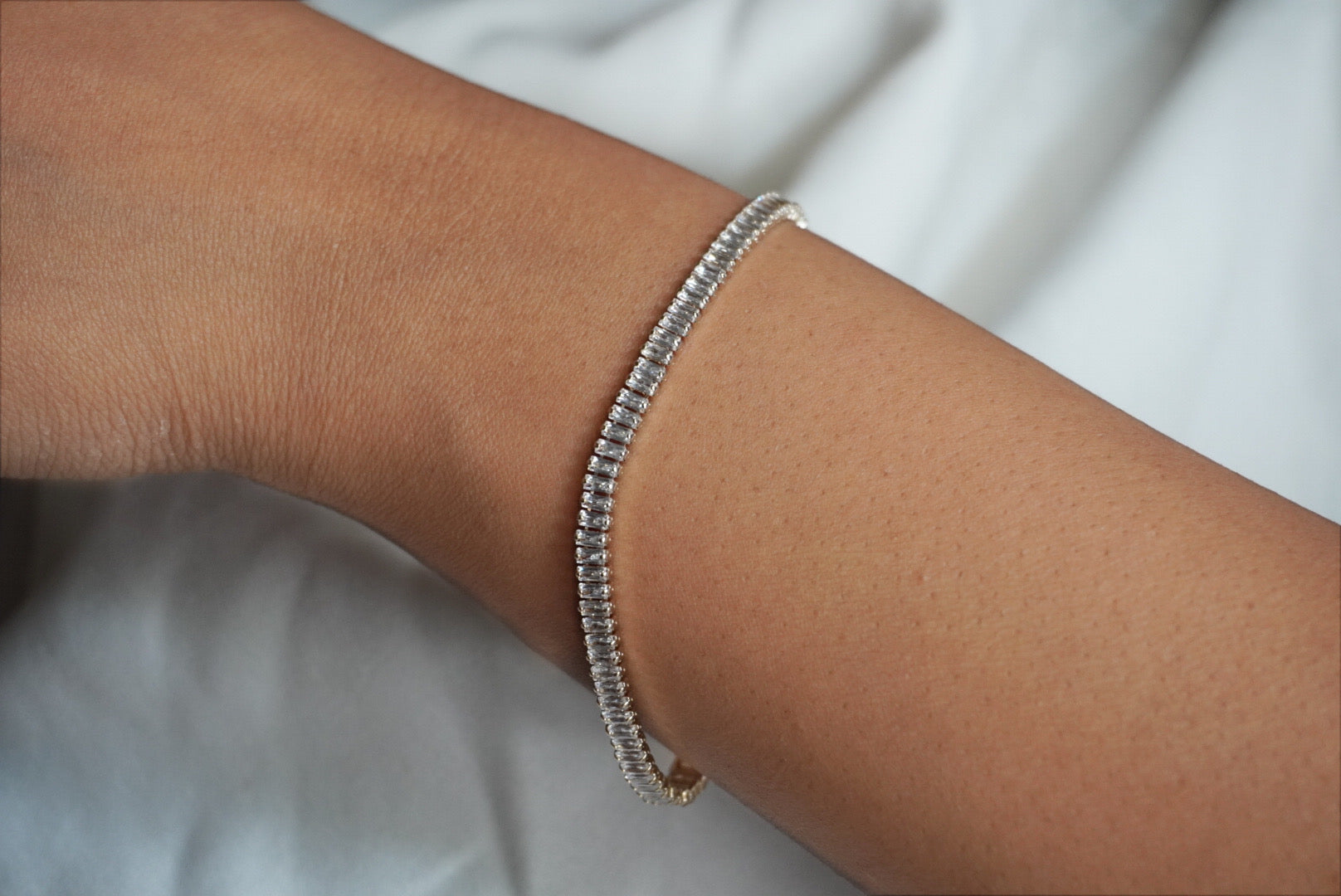 Slim tennis Bracelet