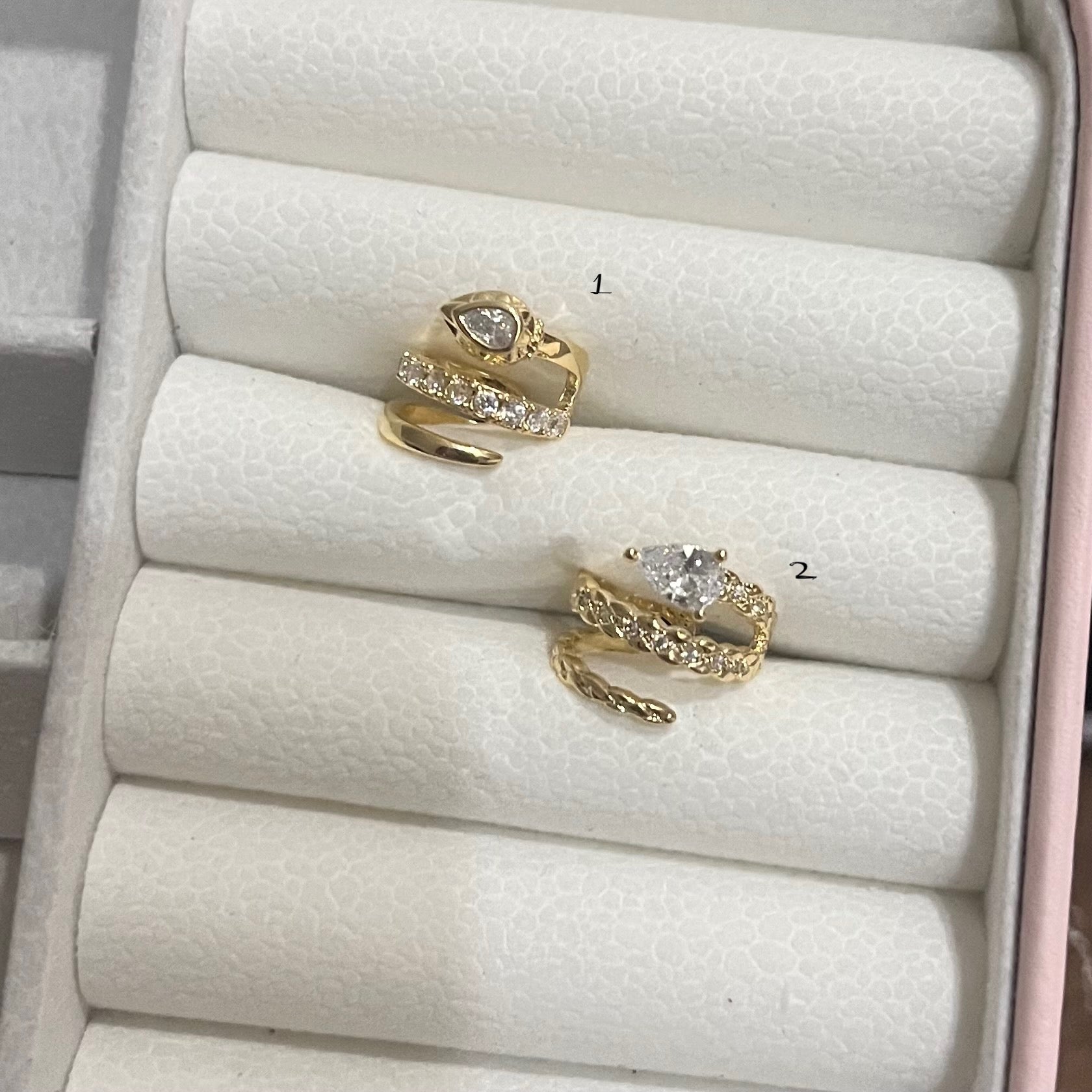 Temptress ear-cuff (not a pair)