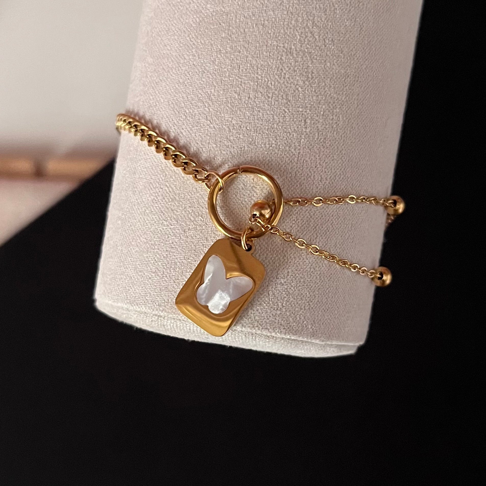 Flutter Fly Bracelet