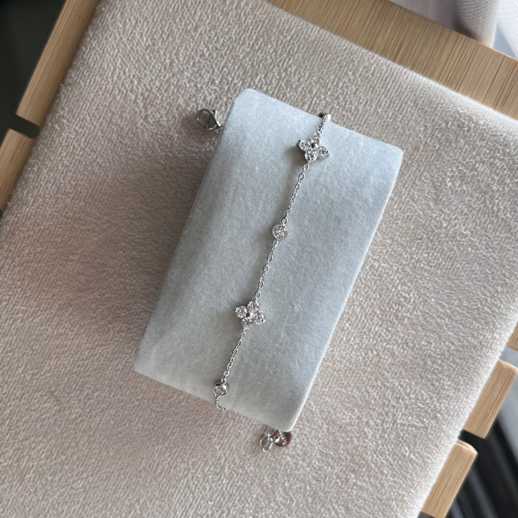 The Quiet Luxury 🤍  Bracelet